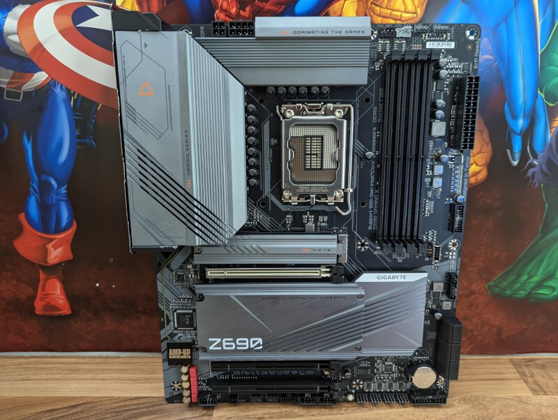 Fusion Z690 XTREME Thermal Gaming WIMA Twin PCIE5 Gigabyte X Motherboard DDR5 guard.jpg